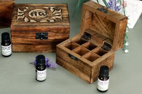 Virágmintás Mangófa Doboz Illóolajokhoz  (12 részleges)