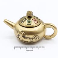 Feng shui szerencse - Szerencsés teáskanna dobókockával