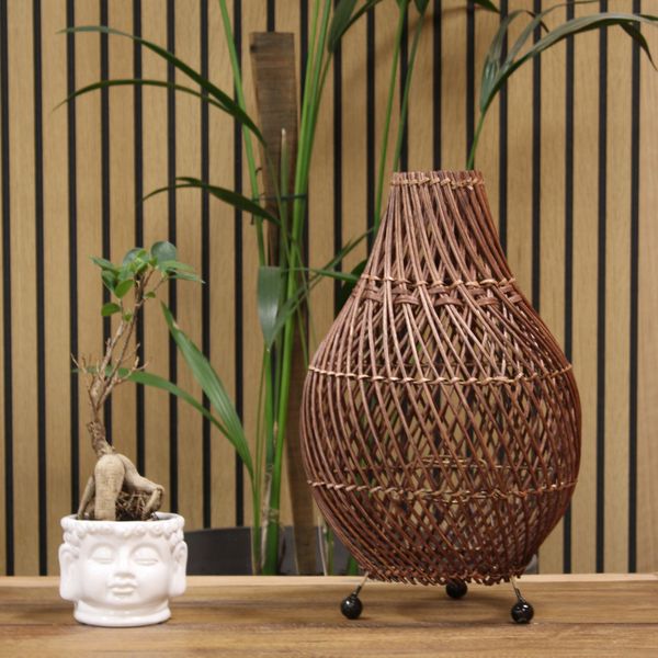 Rattan Asztali Lámpák és Lámpaernyők