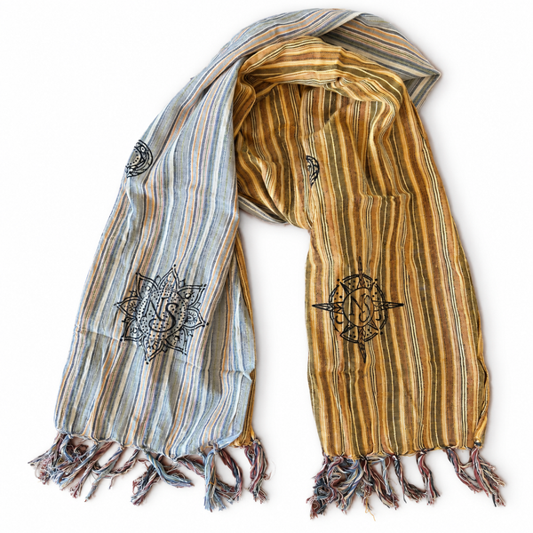 Nomad Sari sál - 170x50 cm - Zászlók