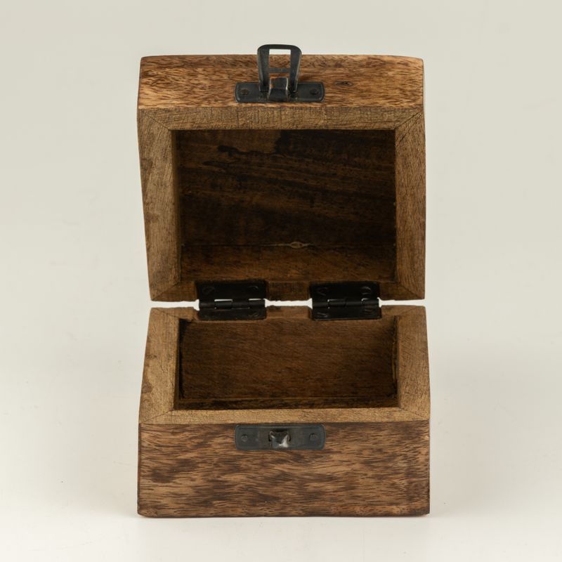Kisméretű zománcozott doboz - Szűz