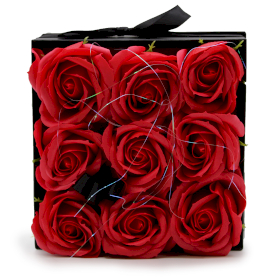 Szappanvirágok Ajándékcsomagolásban- 9 Piros Rózsa- Négyzet